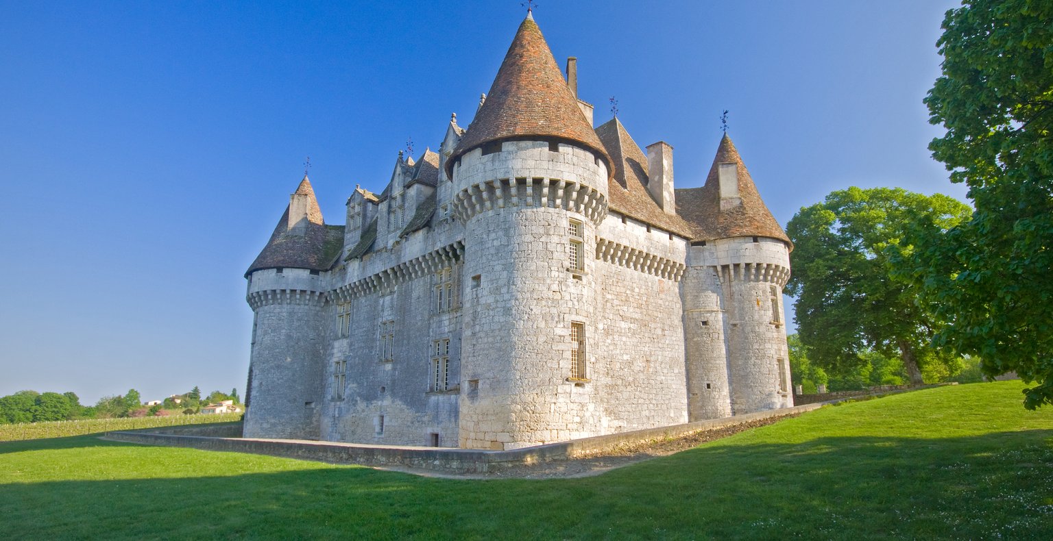 Encuentra vuelos baratos a Bergerac