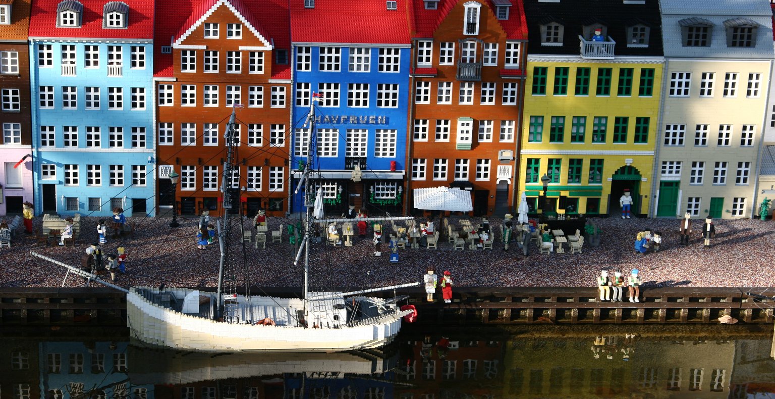 Billige flybilletter from Innsbruck Til Billund fra 1,058 kr