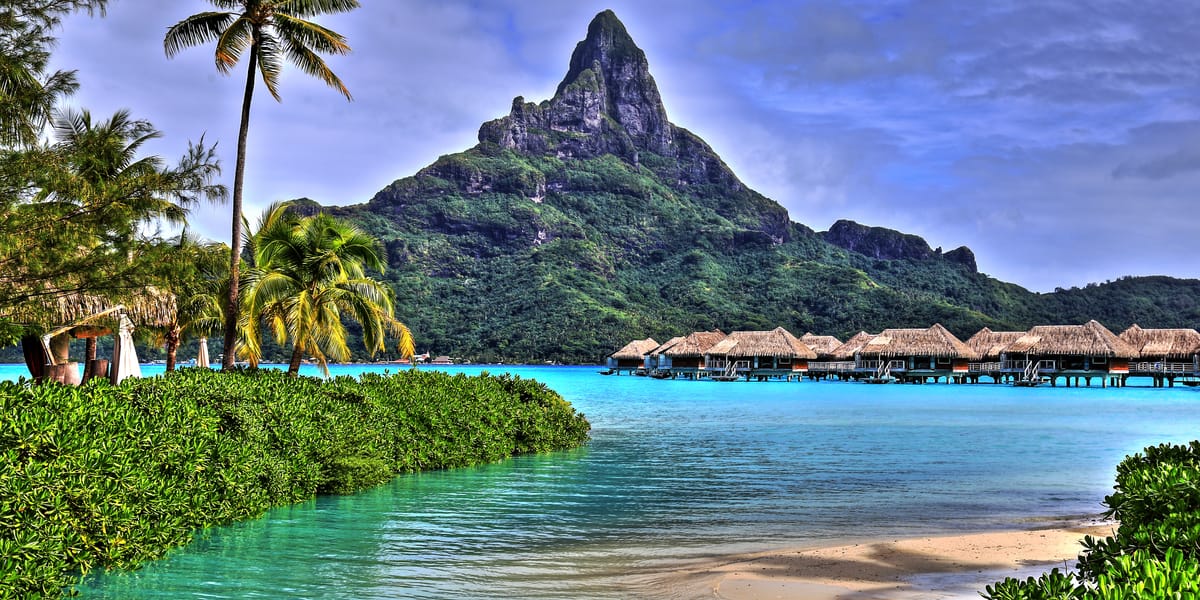 how long is the flight from chicago to bora bora