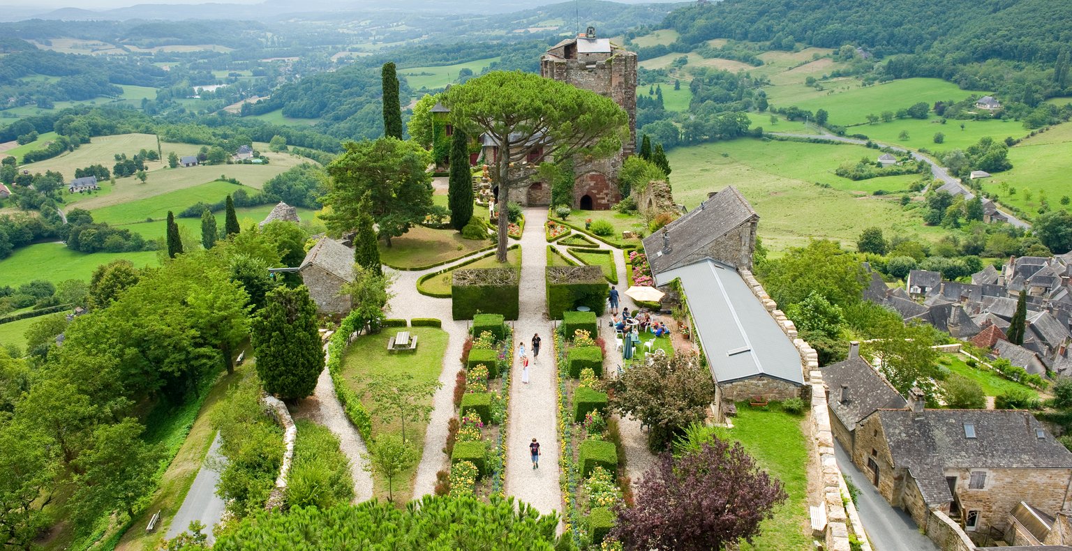 Cheap flights from London to Brive-la-Gaillarde from £159