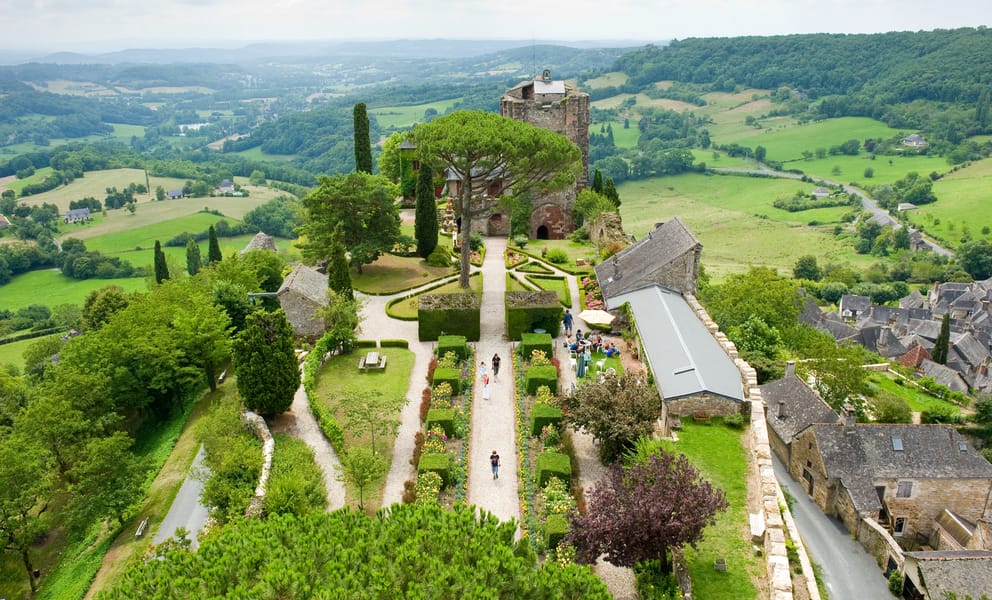 Vols à bas prix depuis Monastir, Tunisie vers Brive-la-Gaillarde, France