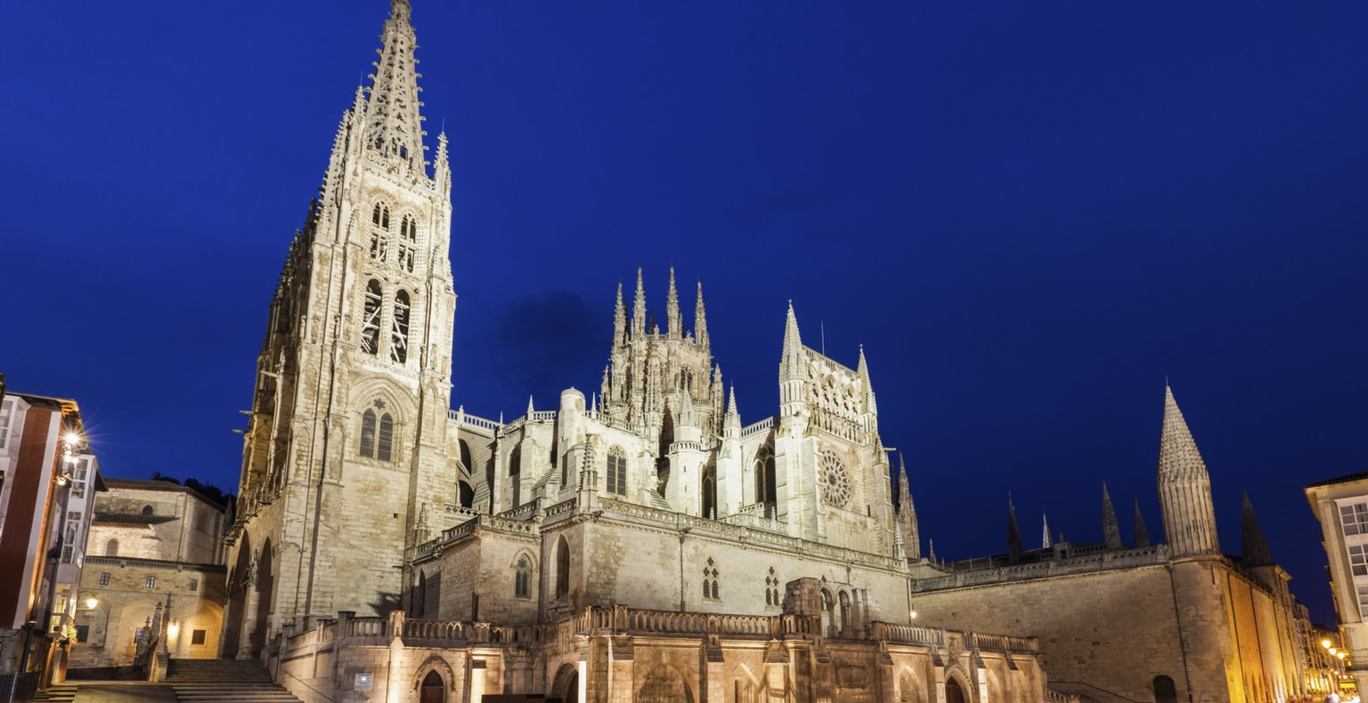 Vuelos baratos de Madrid a Burgos a partir de 27 €