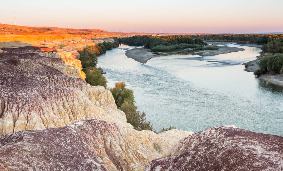 Cheap car rentals in Burqin, China