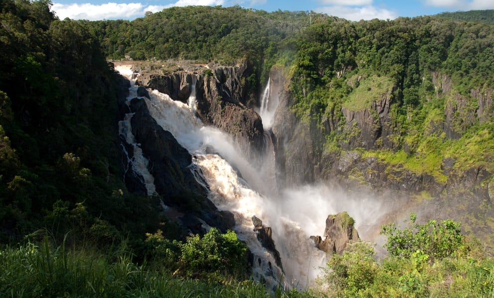 Cheap car rentals in Cairns, Australia