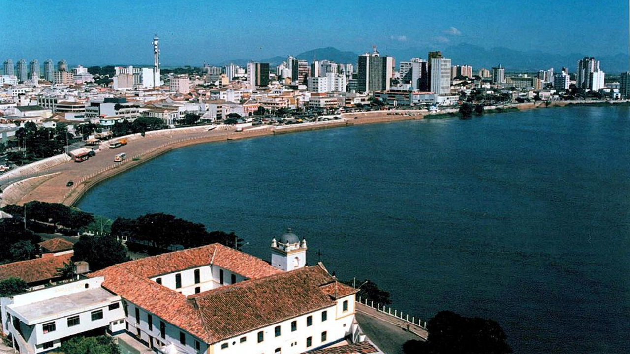 查找 to Campos dos Goytacazes 的低价机票