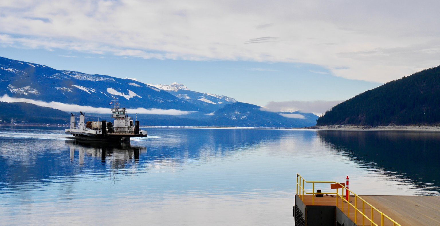 Cheap flights from Vancouver to Castlegar from £215