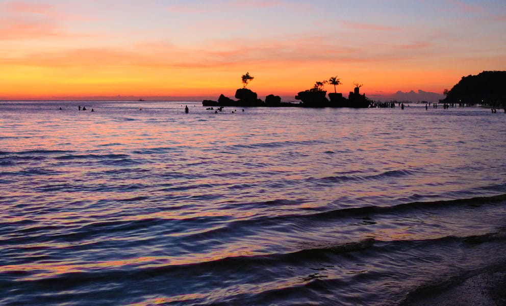 Location de voiture pas chère à Caticlan, Philippines