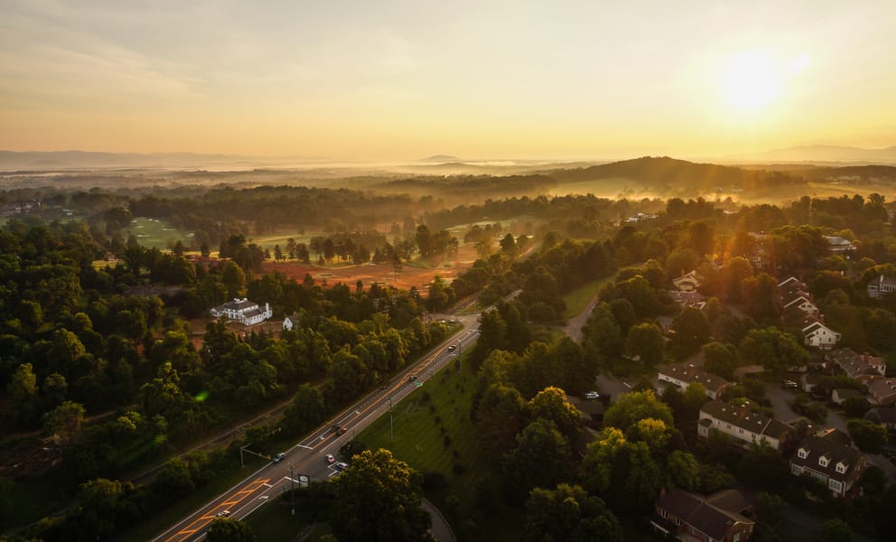 Cheap car rentals in Charlottesville, United States