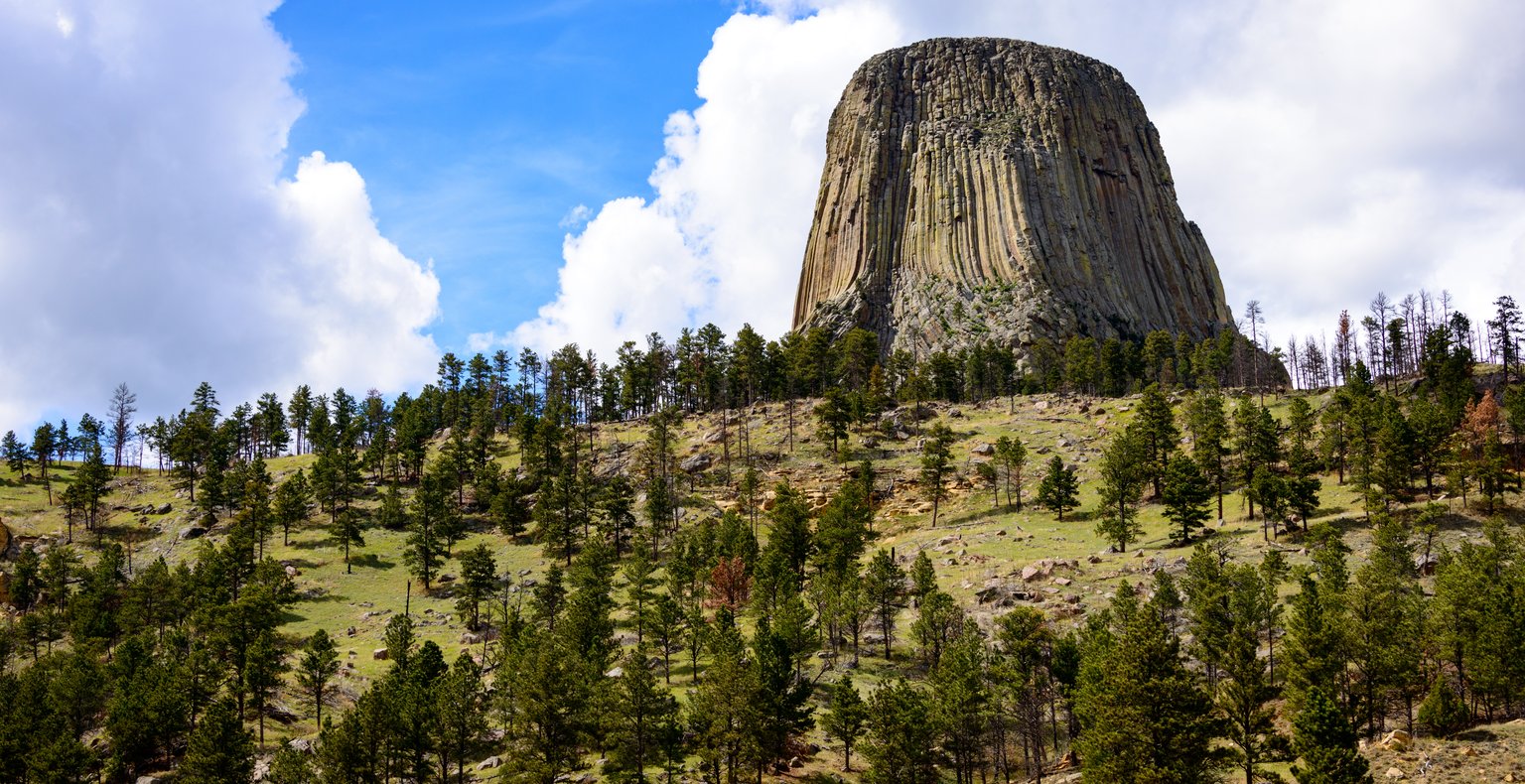 Cheap flights from Los Angeles to Cheyenne from $150