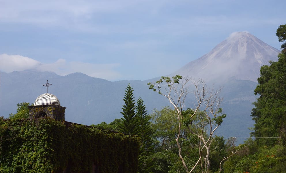 Cheap car rentals in Colima, Mexico