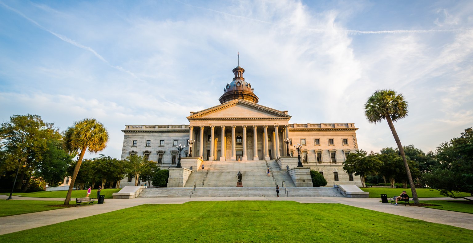 Günstige Flüge von Berlin nach Columbia ab 407 €
