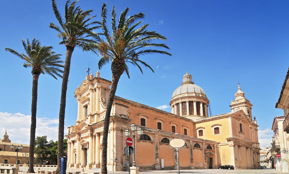 Cheap car rentals in Comiso, Italy