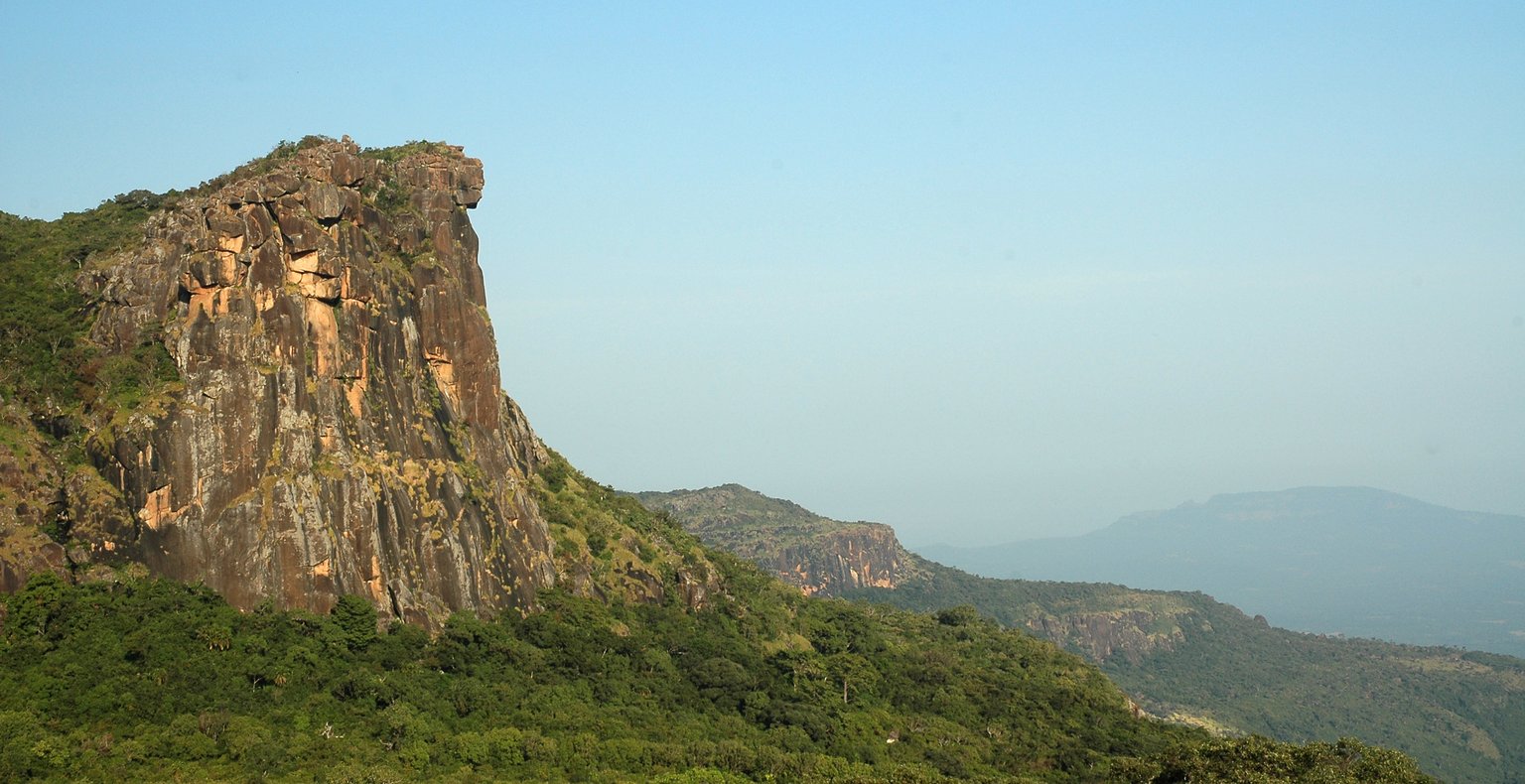 Cheap flights from Dakar to Conakry from $289