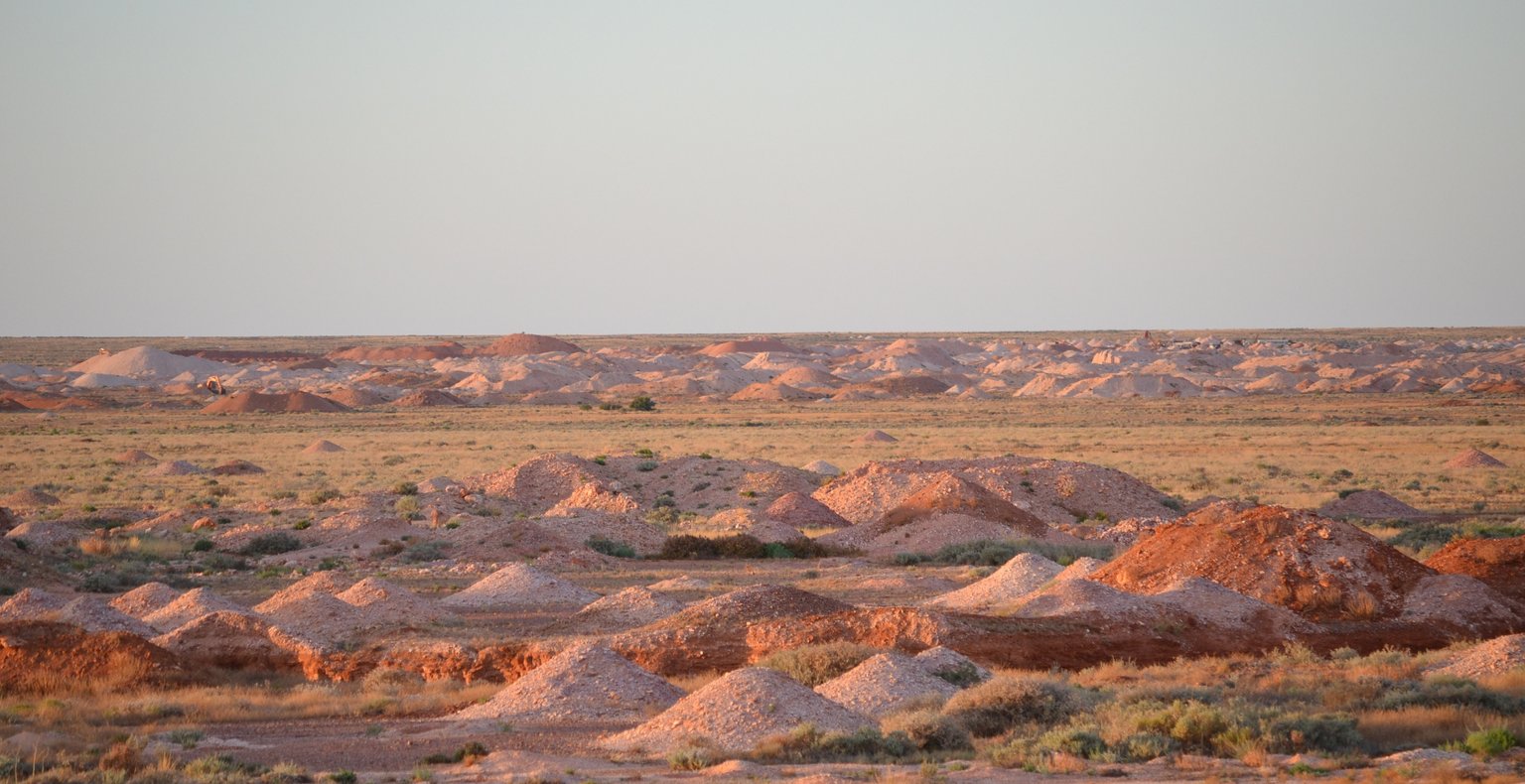 Cheap flights from Sydney to Coober Pedy from £384