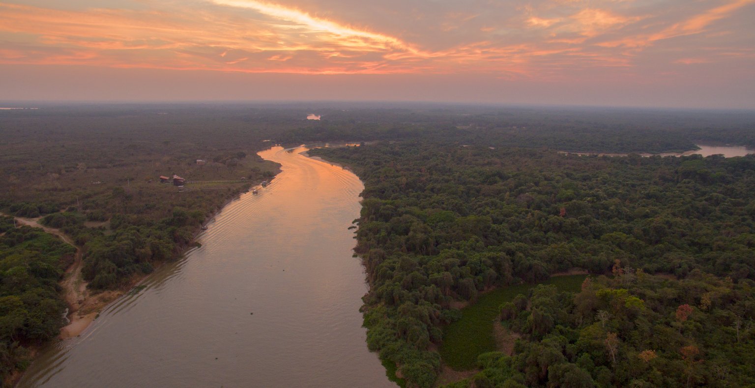 Cheap flights from Brasília to Cuiabá from £93