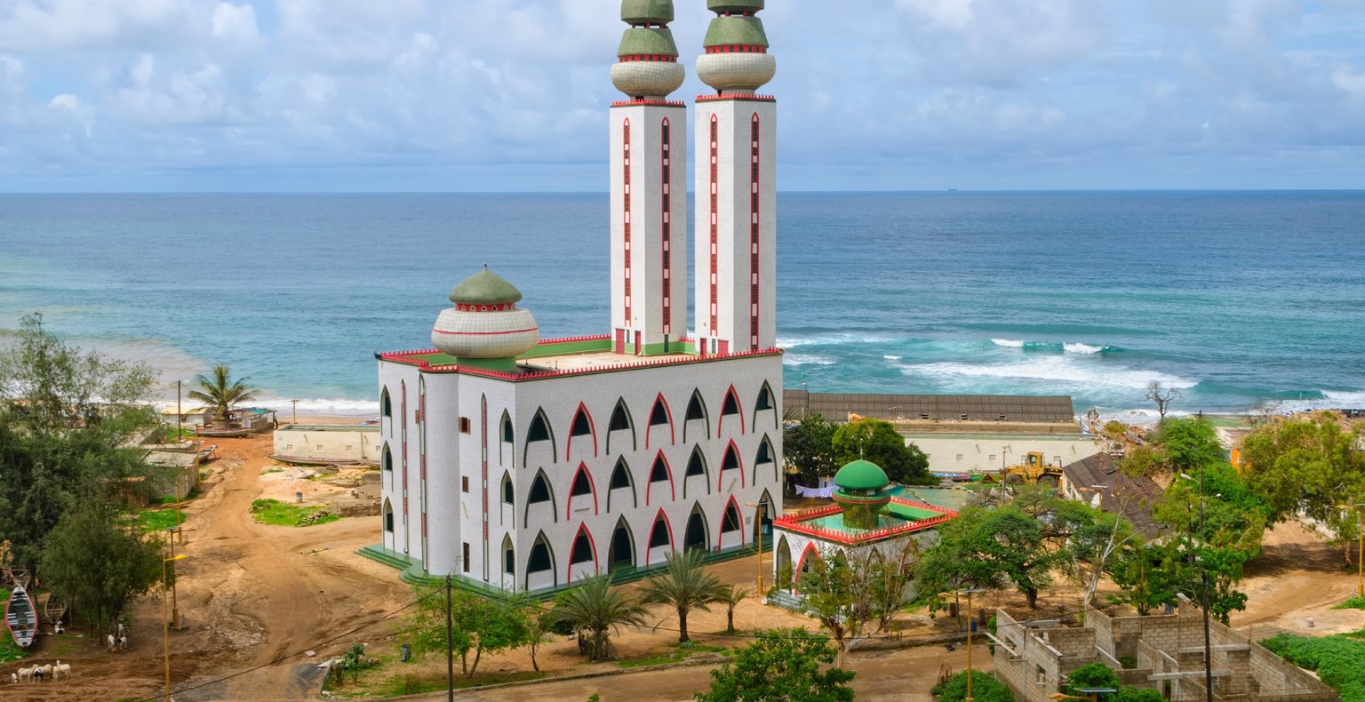 Cheap flights from Austin to Dakar from £424