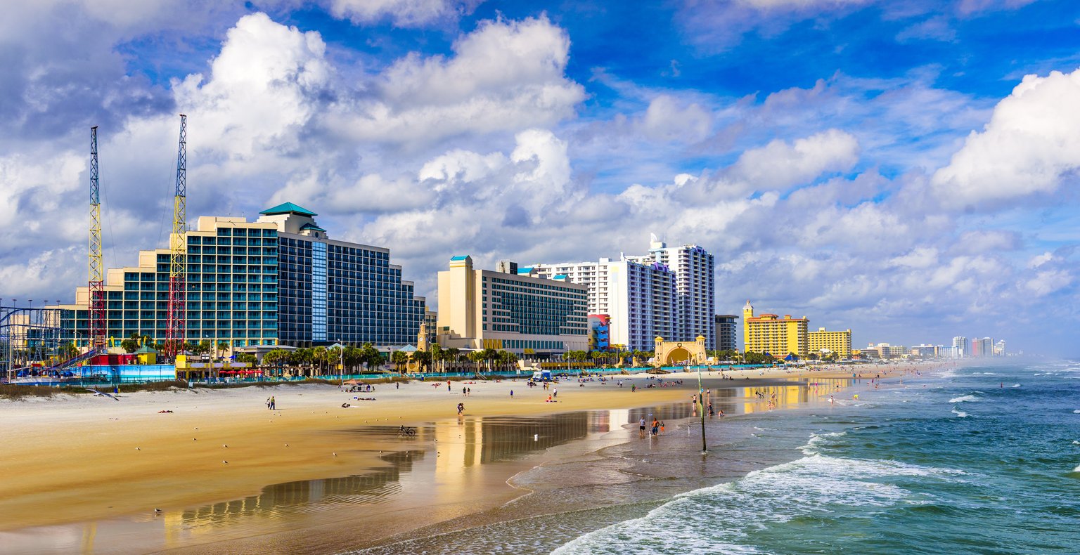Cheap flights from Montreal to Daytona Beach from CA$353