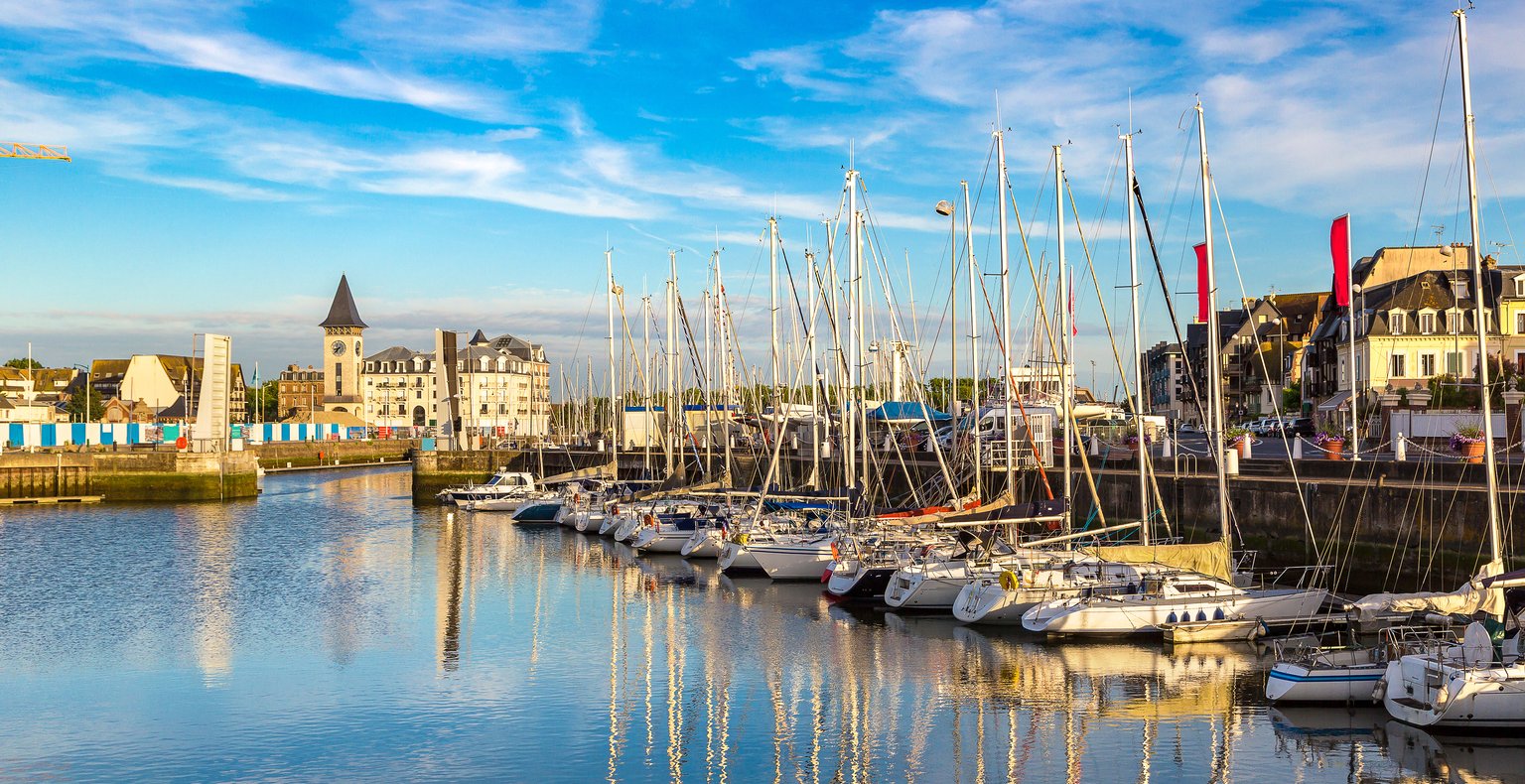 Encuentra vuelos baratos to Deauville