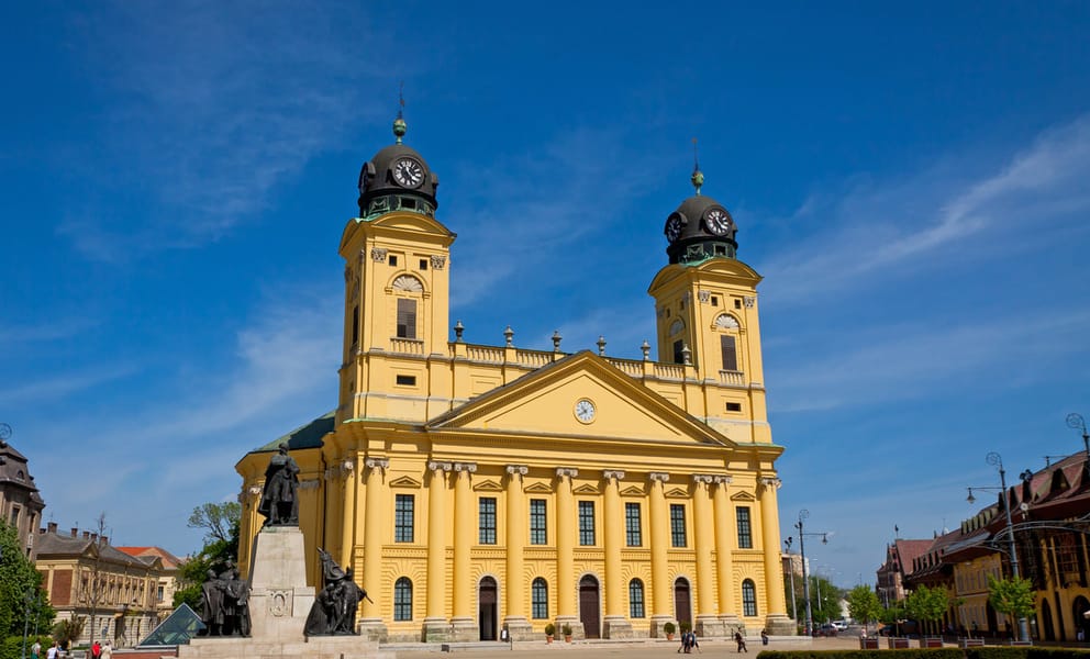 Noleggio auto economico a Debrecen, Ungheria