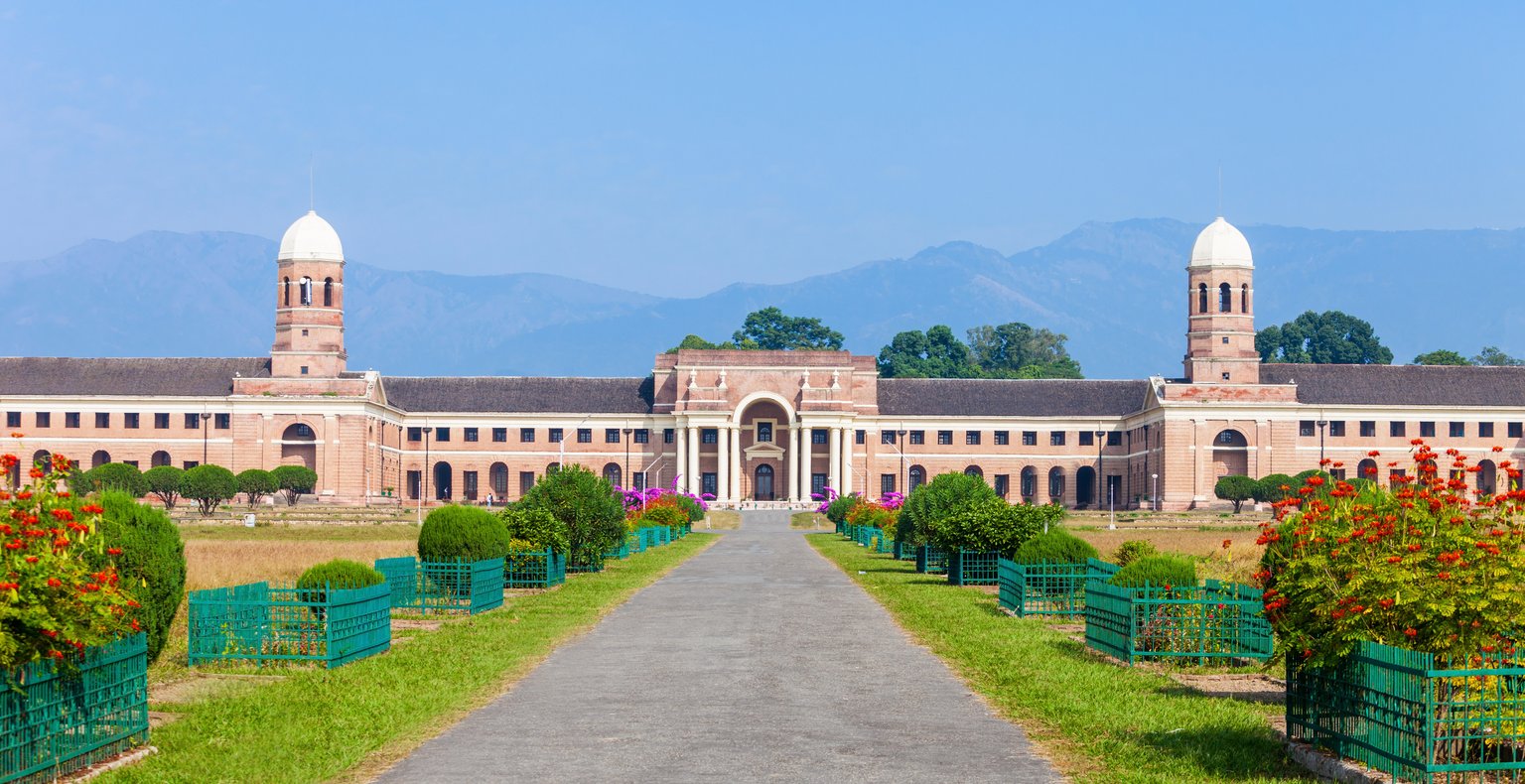 Find cheap flights to Dehradun