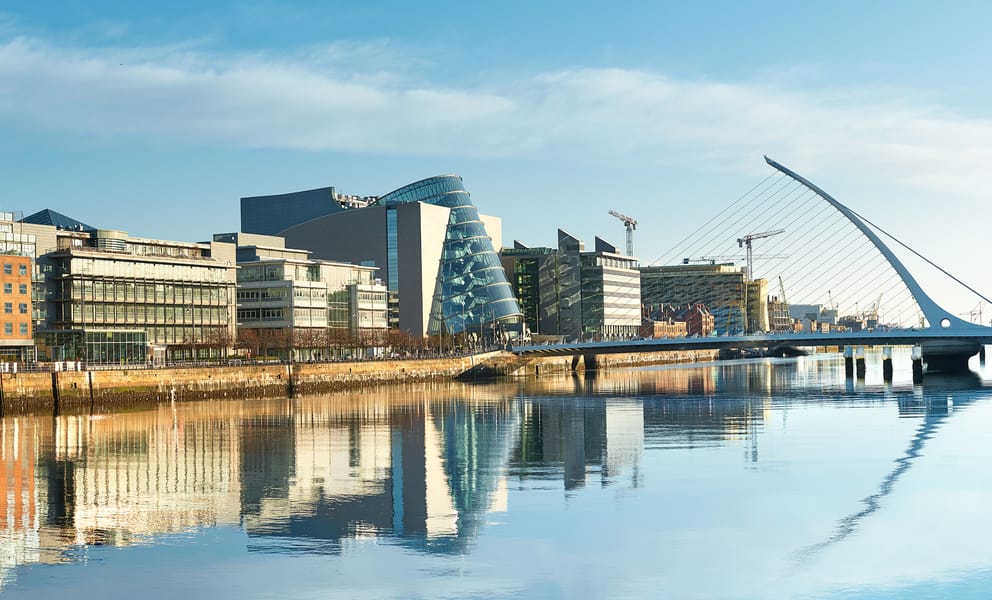 Cheap flights from Des Moines, IA to Dublin, Ireland