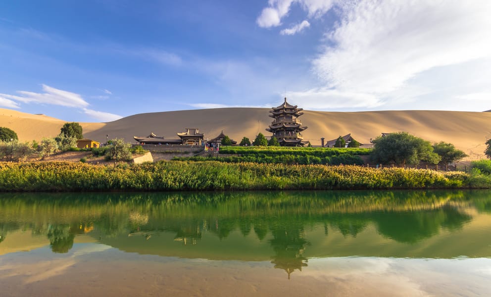 Billige lejebiler i Dunhuang i Kina