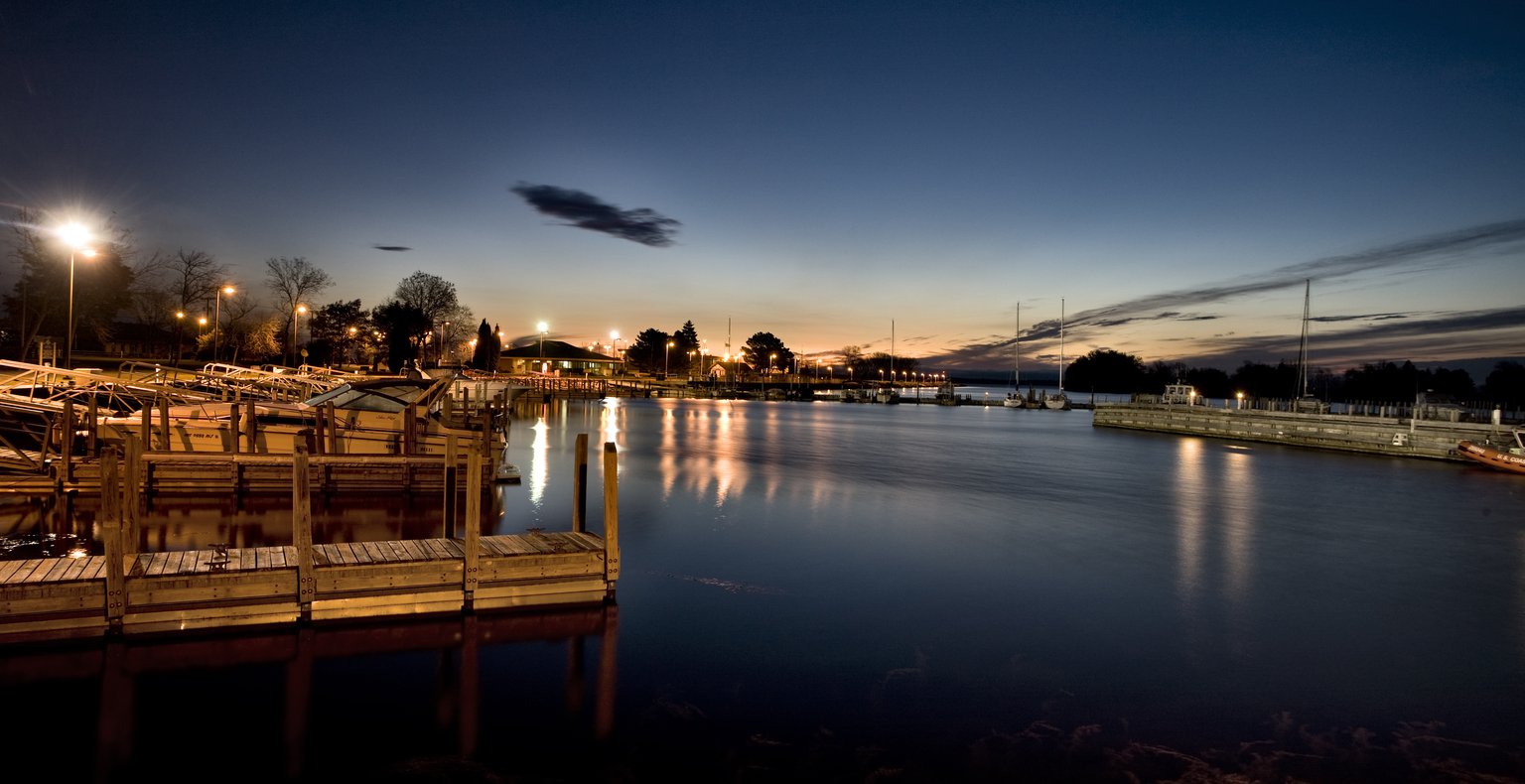 Finden Sie günstige Flüge to Escanaba