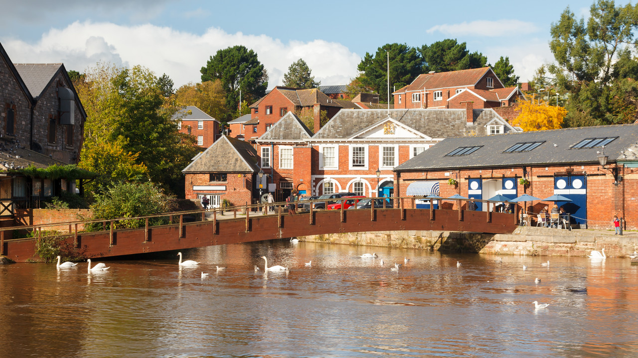 Cheap flights from Belfast to Exeter from £57