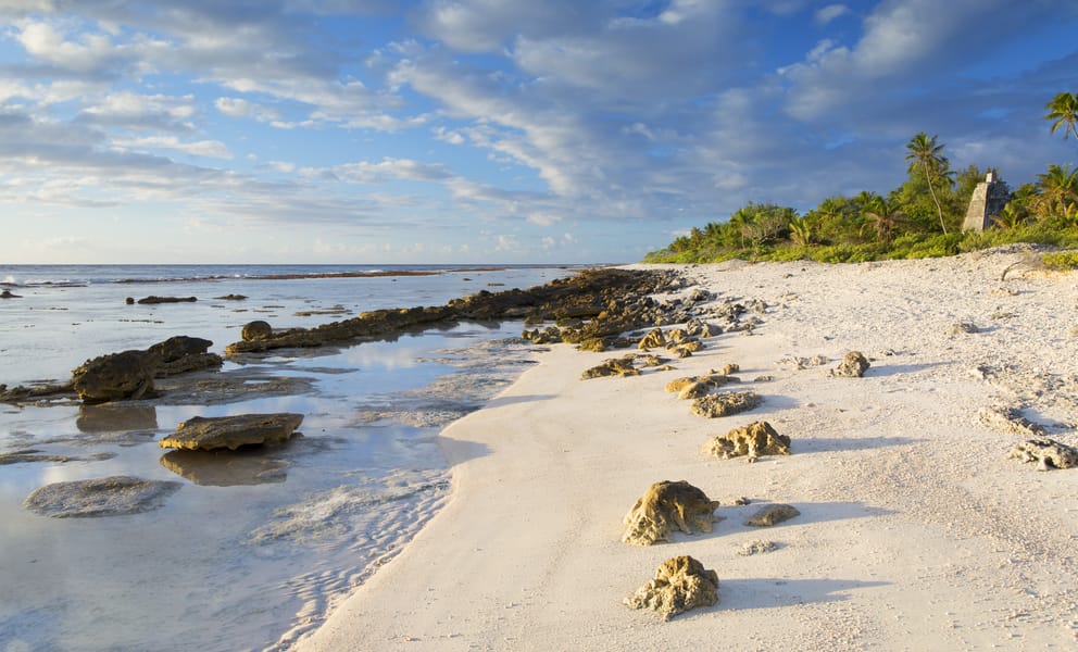 Cheap car rentals in Fakarava, French Polynesia