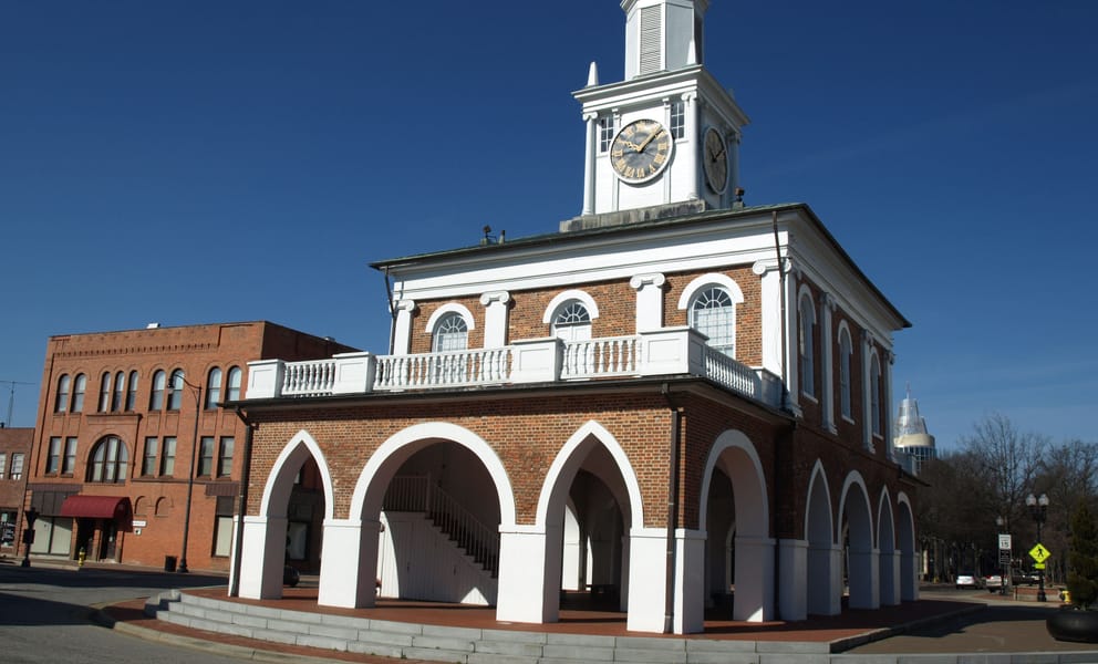 Günstige Mietwagen in Fayetteville, Vereinigte Staaten