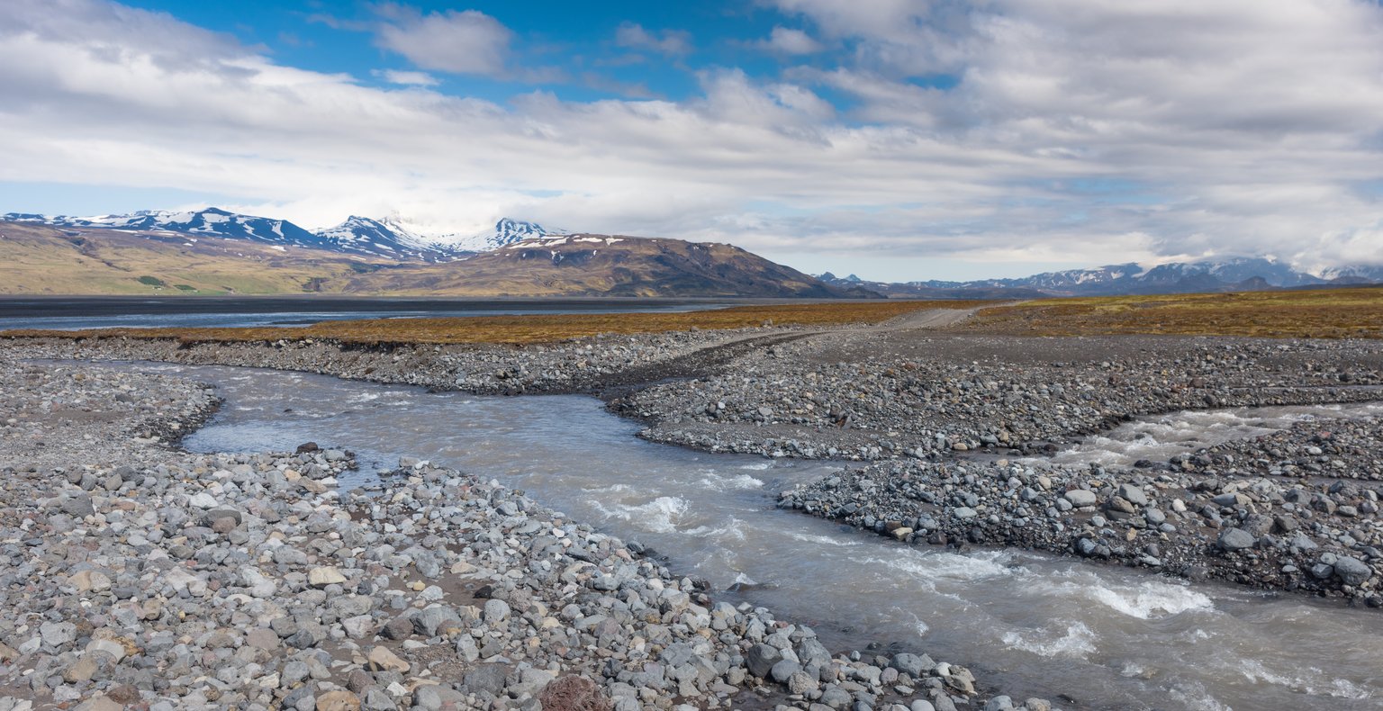 Finden Sie günstige Flüge nach Førde