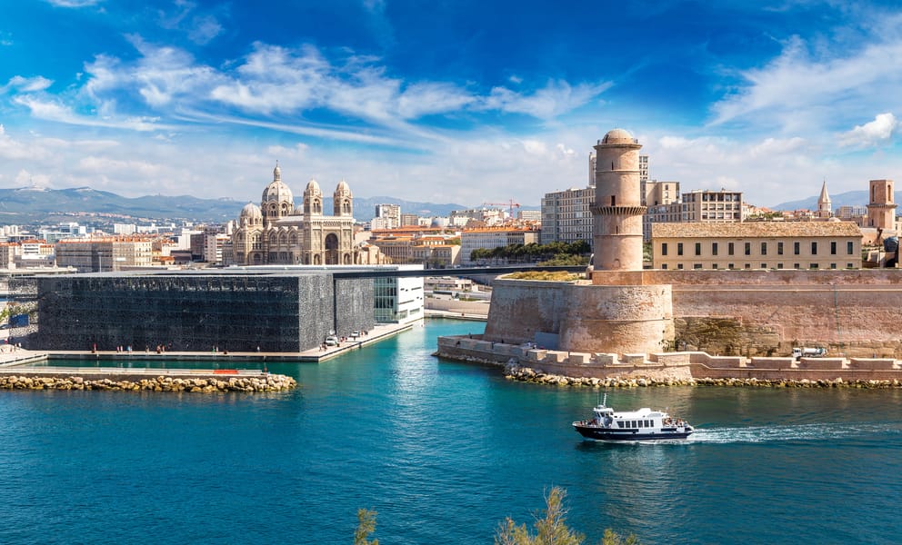 Cheap car rentals in Fort Frances, Canada