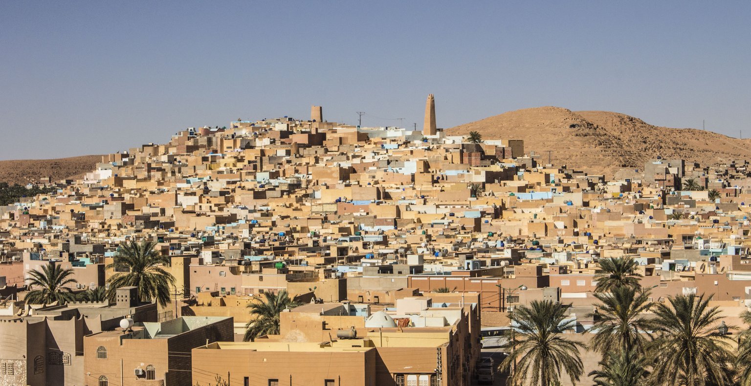 Etsi halpoja lentoja to Ghardaïa