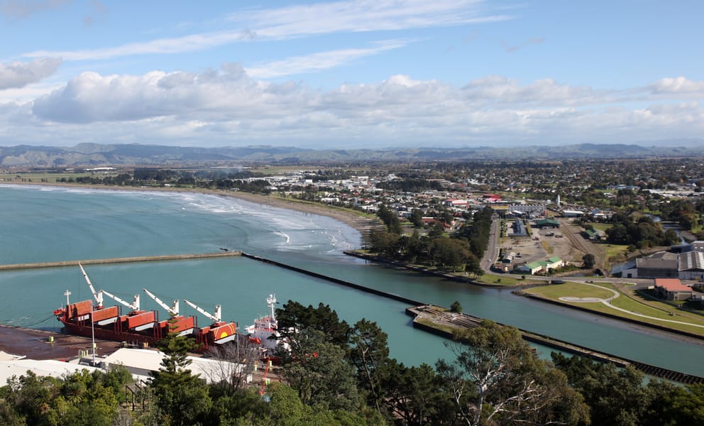Cheap flights from Whanganui, New Zealand to Gisborne, New Zealand