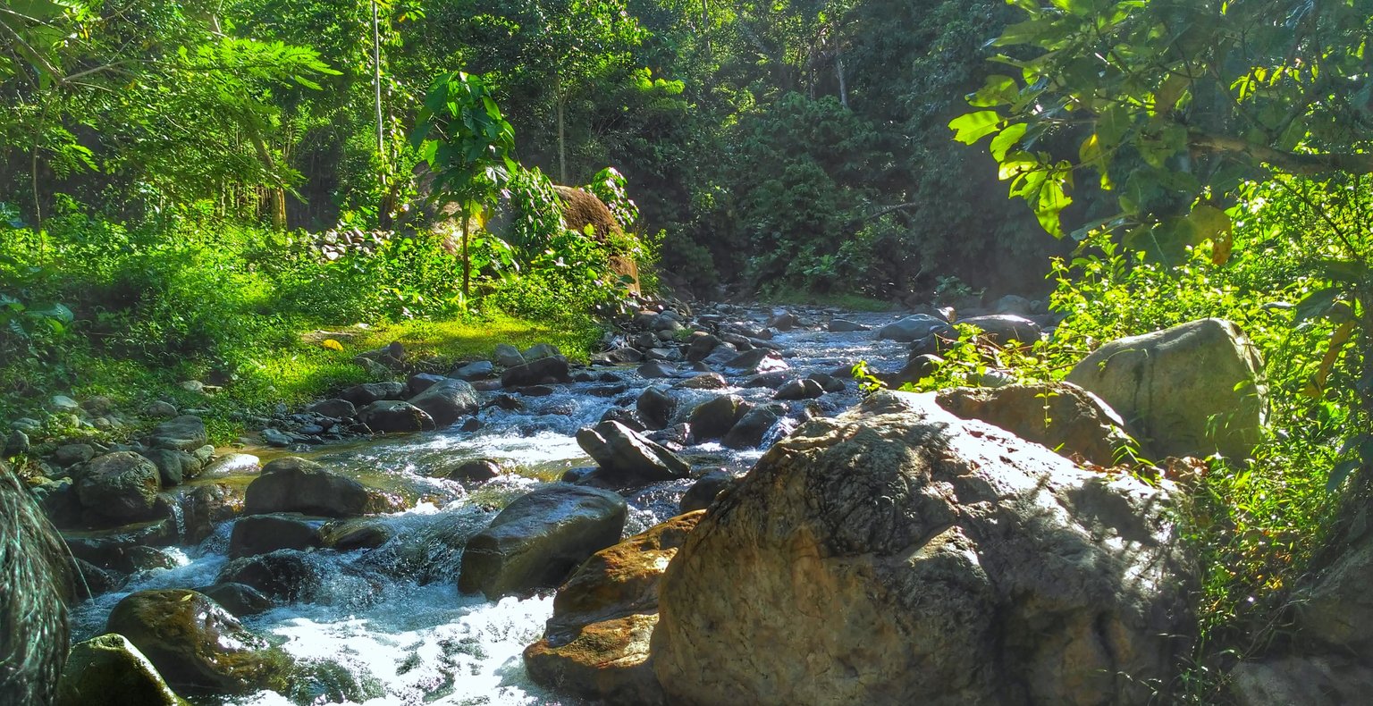 Cheap flights from Manila to Gorontalo from £196