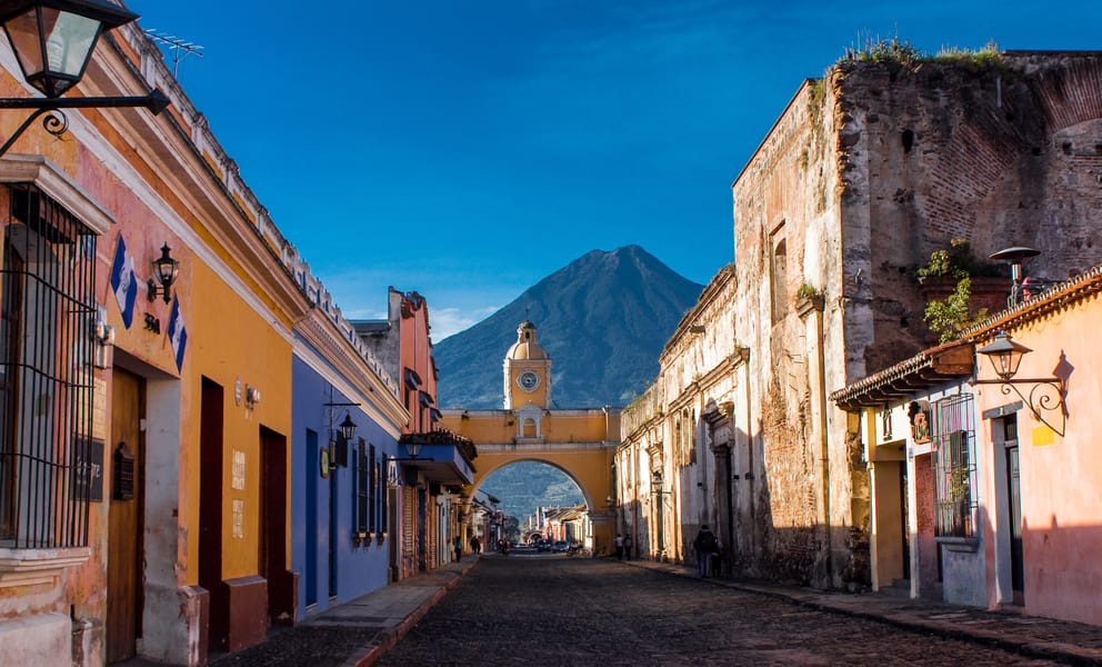 Cheap flights from Puerto Escondido, Oaxaca, Mexico to Guatemala City, Guatemala