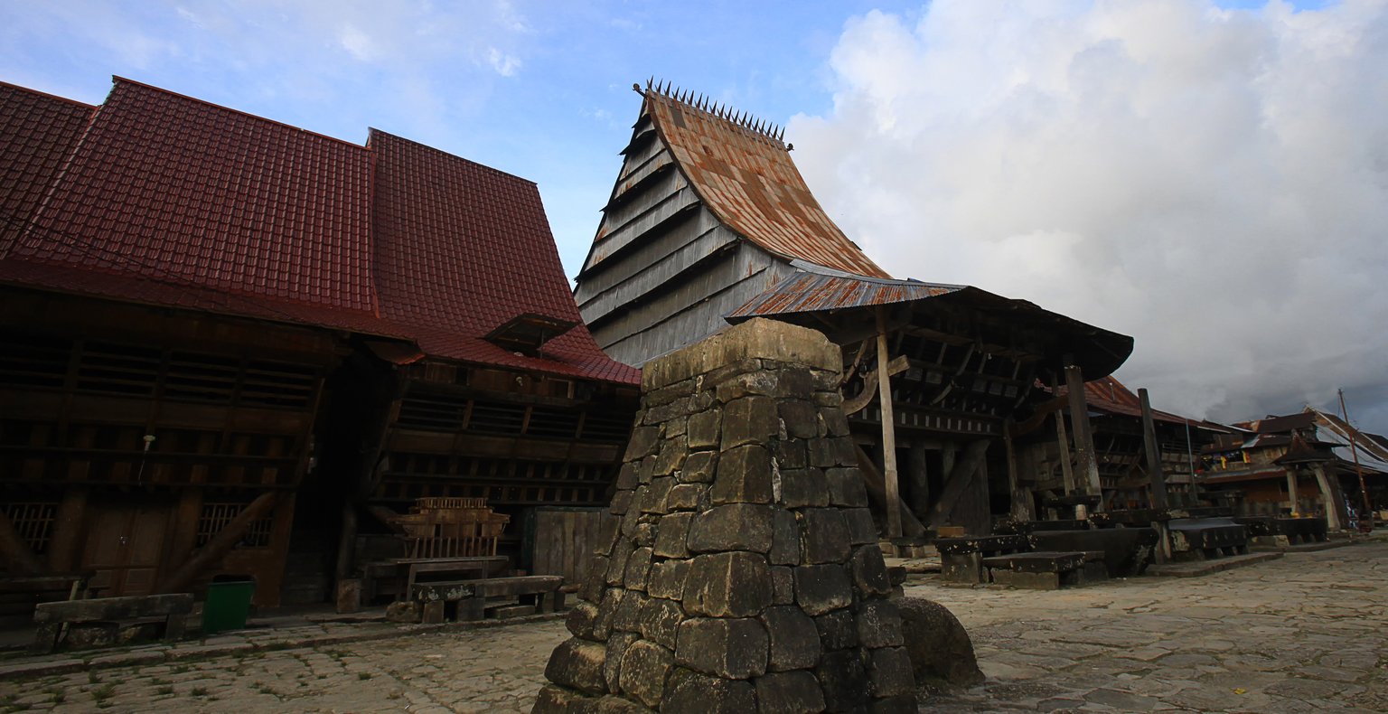 Cheap flights from Medan to Gunungsitoli from $94