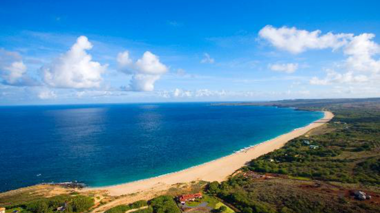 Cheap flights from Kahului to Hoʻolehua from $93