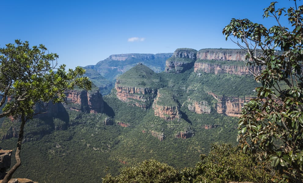 Cheap flights from Cape Town, South Africa to Hoedspruit, Limpopo, South Africa
