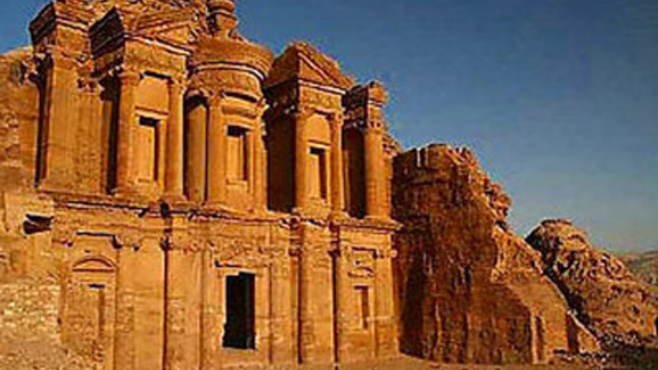 Etsi halpoja lentoja to Hotan