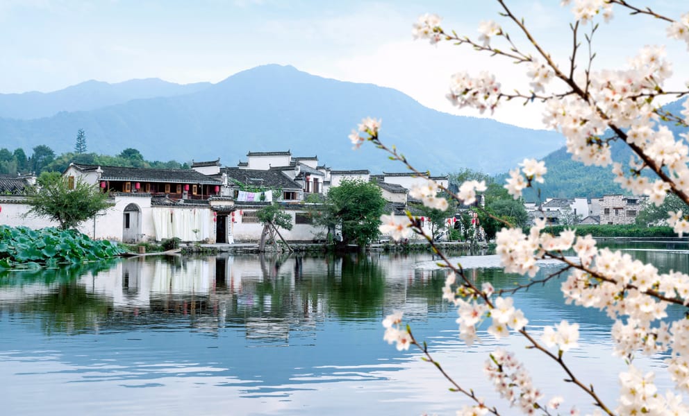 Cheap car rentals in Huizhou, China