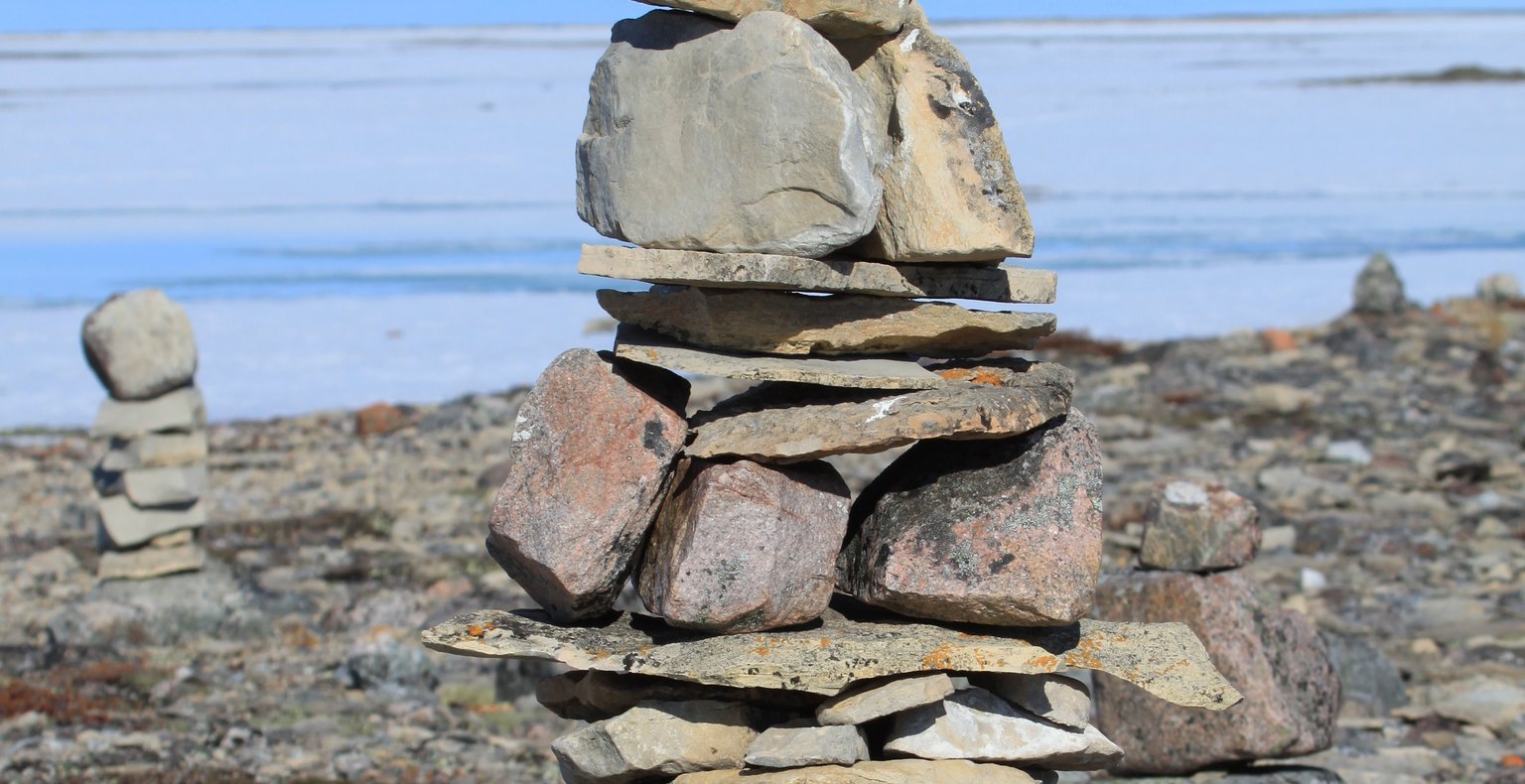 Find cheap flights to Igloolik