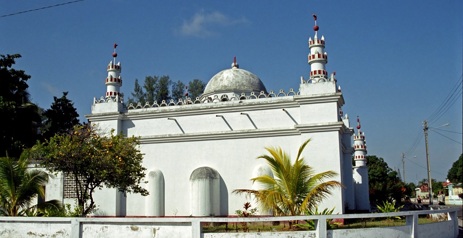 Voos baratos de Vilankulo para Inhambane a partir de 128 €