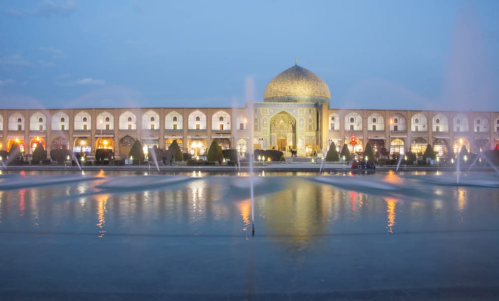 Cheap flights from Penang to Isfahan