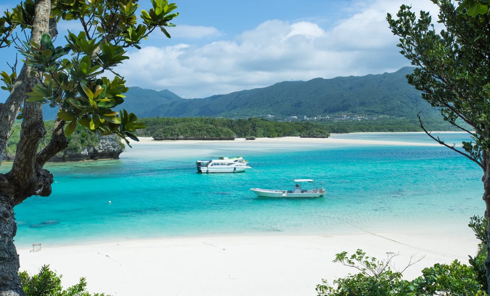 Vuelos baratos de Okinawa, Japón a Ishigaki, Okinawa, Japón