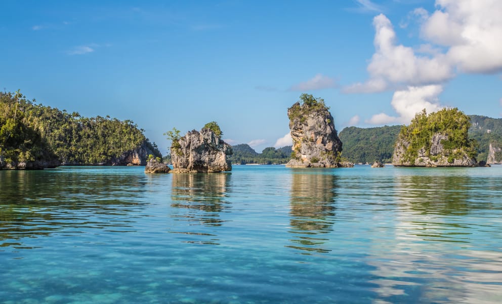 Günstige Mietwagen in Kaimana, Indonesien