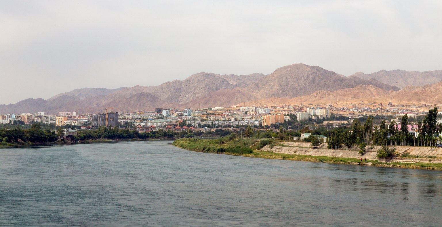 Find billige flybilletter to Khujand