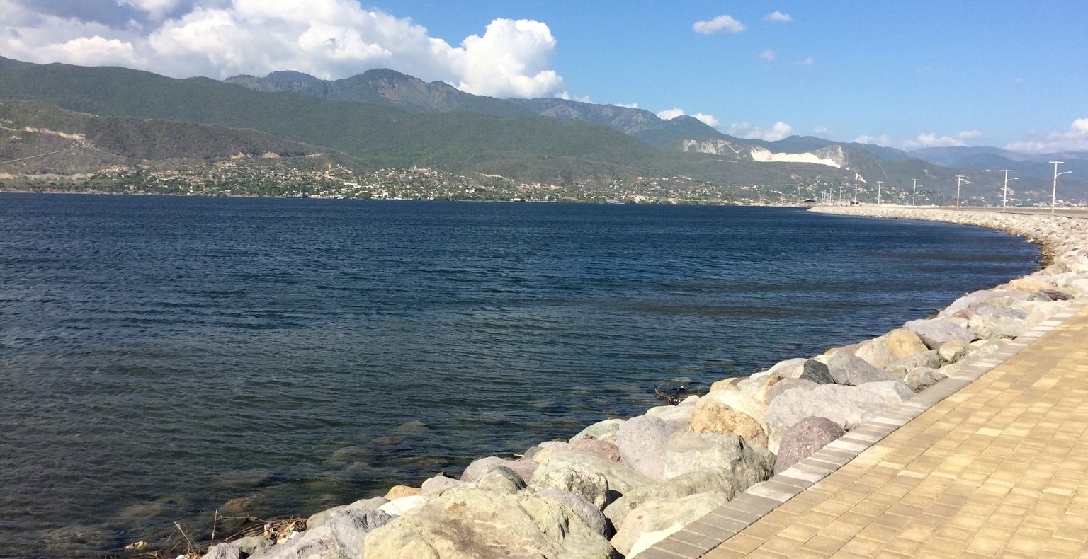 Cheap flights from Toronto to Kingston from