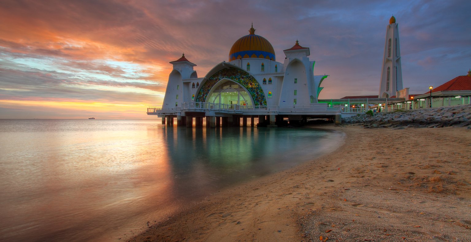 Cheap flights from Singapore to Kuantan from £49