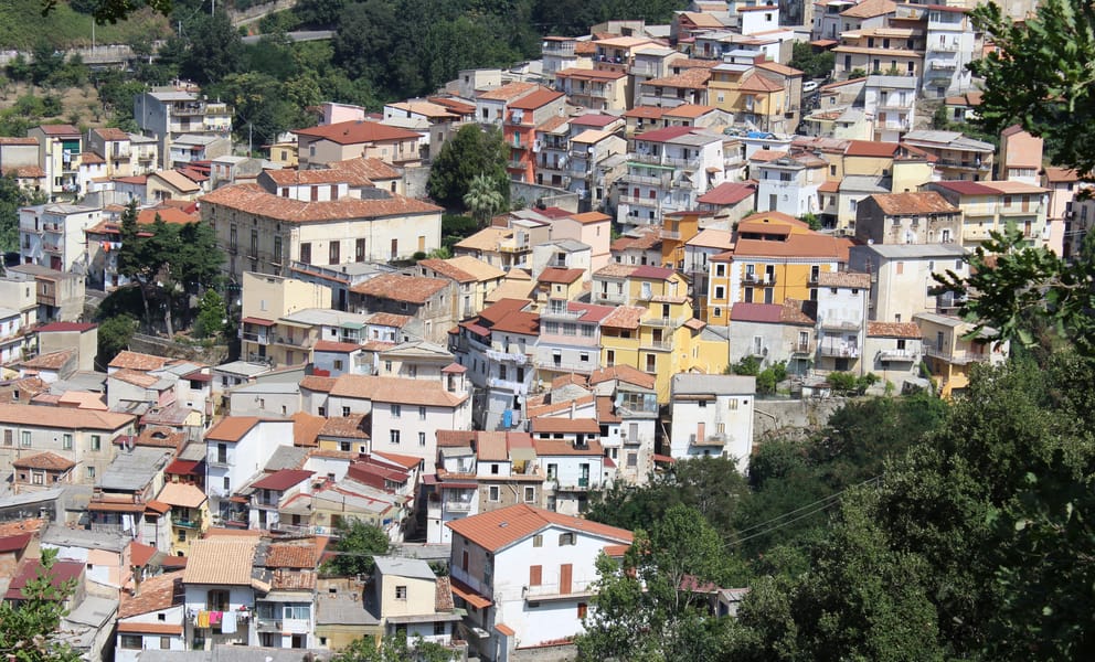 Günstige Flüge von Mailand, Italien nach Lamezia Terme, Italien